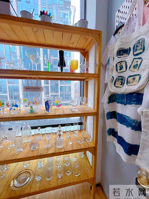 冲印团购：Tufting、手绘杯、流体熊...DIY消费成年轻人新宠，济南部分商圈涌现20余家创意工坊