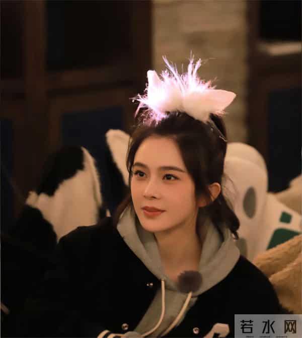 卢洋洋何与是真情侣吗