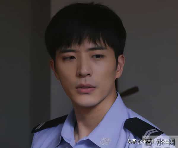 台媒曝王力宏嫖娼细节!化名张先生玩一夜情