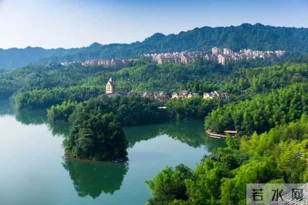 隆鑫花漾的山谷