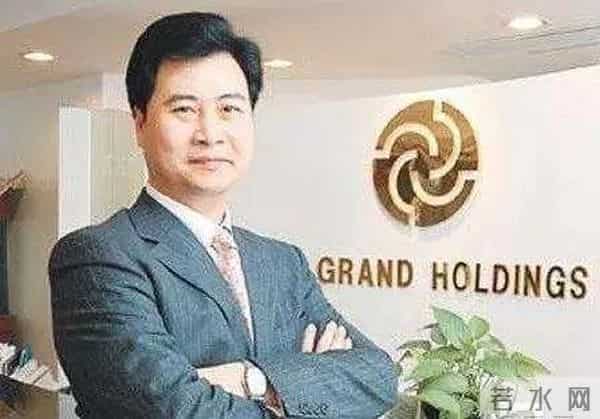 傅明宪微博：退圈23年，最美古装女神近照曝光吓坏网友：她怎“沦落”成这样？