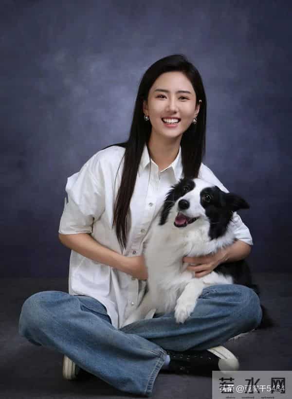 王小羽：王小羽