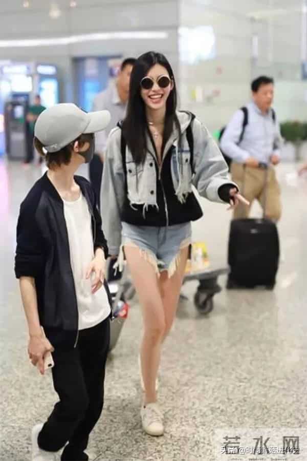 郭敬明身高对比图