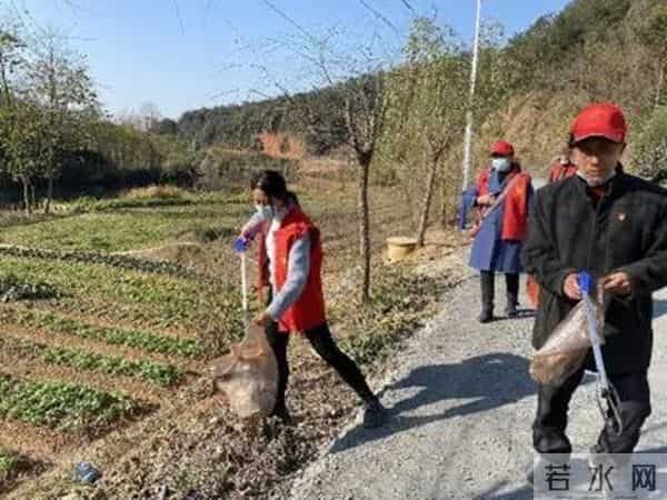 90后姑娘辞去村干部全职当农民