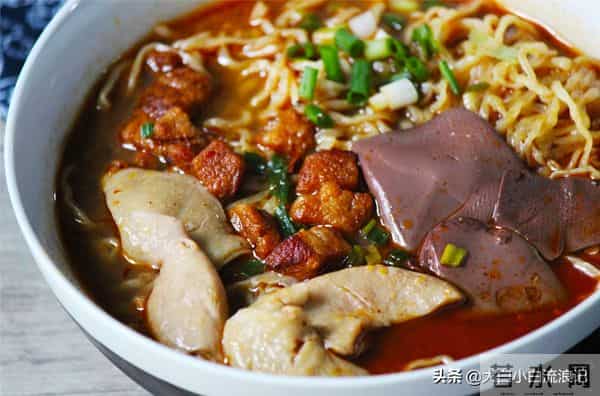 果儿姐：贵州不但有暖心的王果儿和有趣的毛毛姐，更有独特的美食，好嗨哟