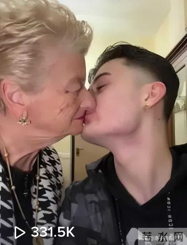 蒙淇淇:“北京富婆”蒙淇淇,被骂一天赚9000,揭开社会病态遮羞布