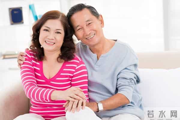 为了卖掉房子 她做了半年中介