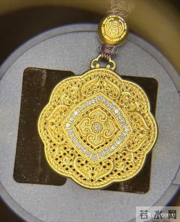 黄金回收价多少钱一克