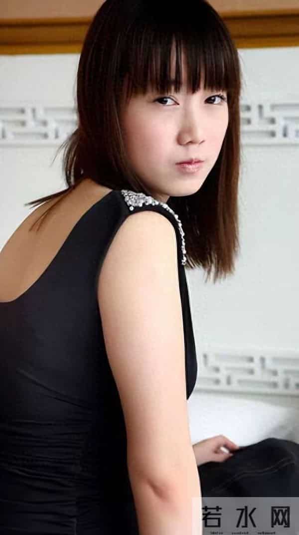 人体模特张筱雨