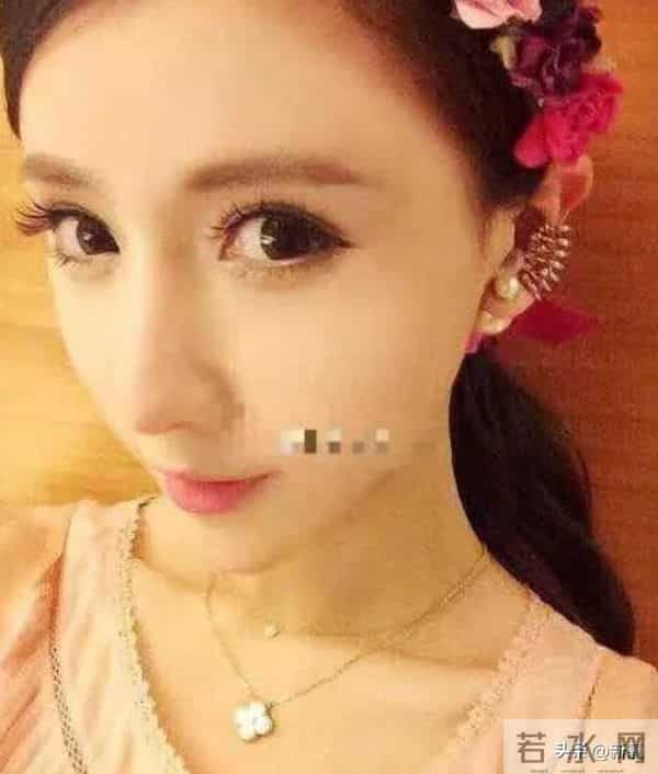 呛口的小辣椒结婚照