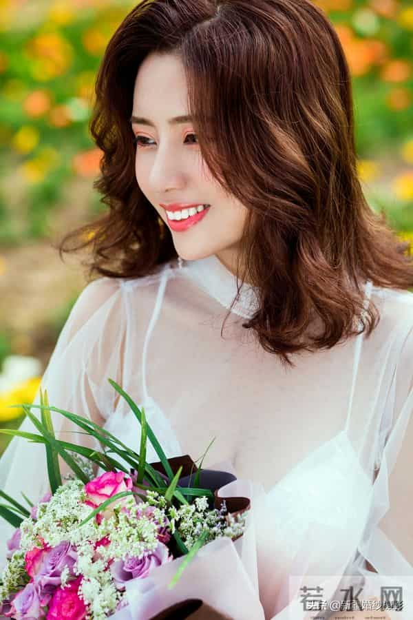 日系婚纱照:2020新出炉的日系元气感婚纱照