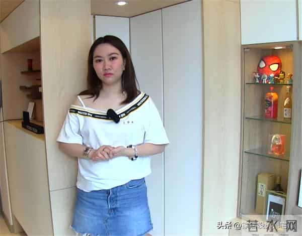 19楼空间:香港90后夫妻的19㎡小家,利用2.9m层高做夹层,2个人住太爽了!