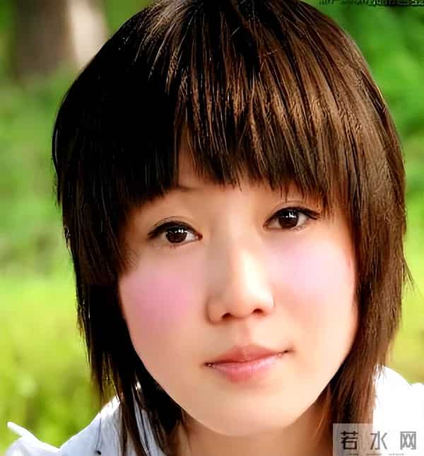 张小雨人体：最红“裸模”张筱雨，一年拍21套人体写真，如今40岁却仍未婚