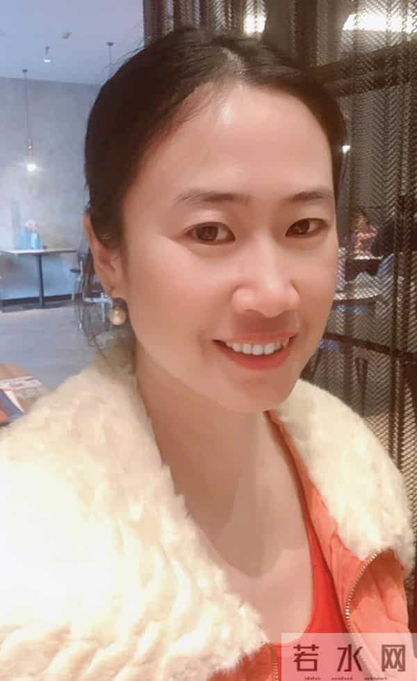 芙蓉姐照片：18年前，曾火爆全网的初代网红“芙蓉姐姐”，如今怎么样了？