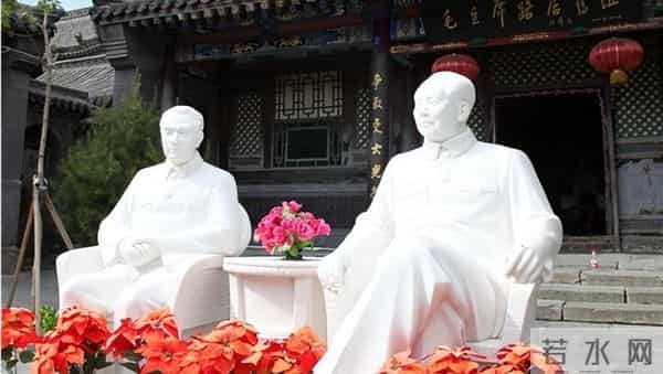 毛居:1948年毛主席在五台山抽中了上上签,却对老僧摇头:感谢您的好意