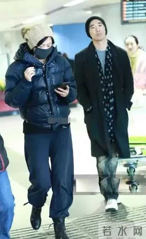 徐静蕾黄立行领证