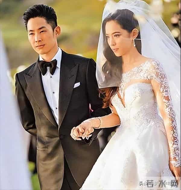 月事妹是谁:何超莲否认婚变 - “豪门赘婿”不好当,感情混杂利益,狗血一地?