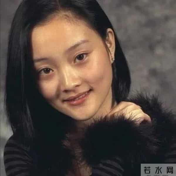 柳岩整形前后对比