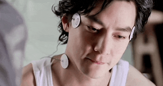 许光汉裸体：顶级女星全裸回归，尺度和口碑都爆了