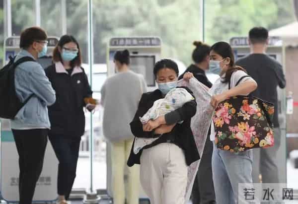 新冠风暴下的妇产科