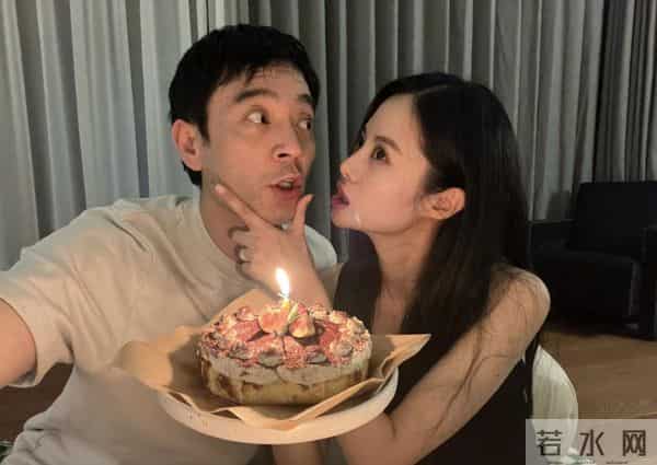 隋雨蒙多大:41岁李光洁晒照庆生,与小12岁娇妻贴面亲密自拍,女方高颜值吸睛