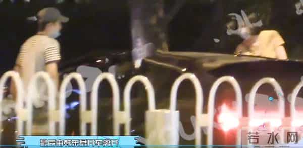 韩东君恋情：韩东君被曝新恋情！与神秘女子穿情侣装举止亲密，聚餐后一起回家