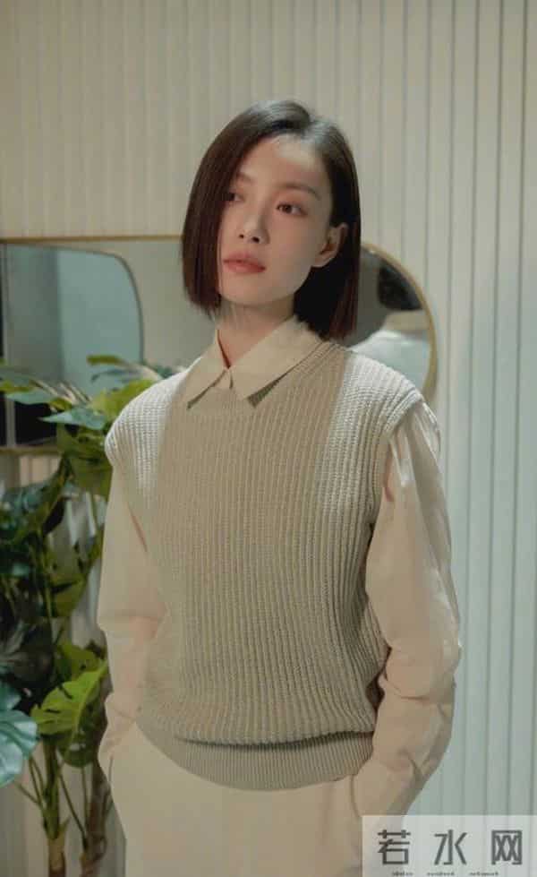 倪妮初中毕业照曝光