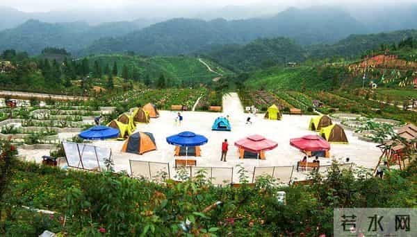 隆鑫花漾的山谷