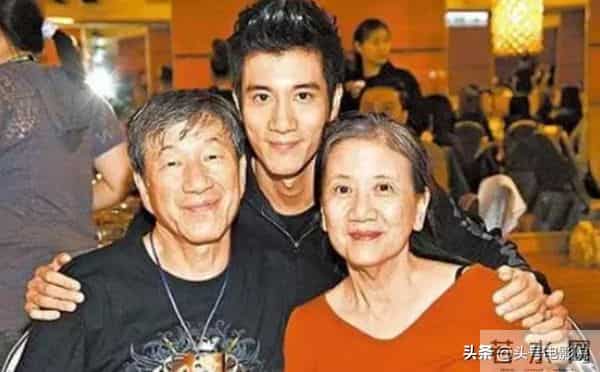 西春美智子:可笑!王力宏回应露马脚:4种方式称呼李靓蕾,说爱孩子却打错字