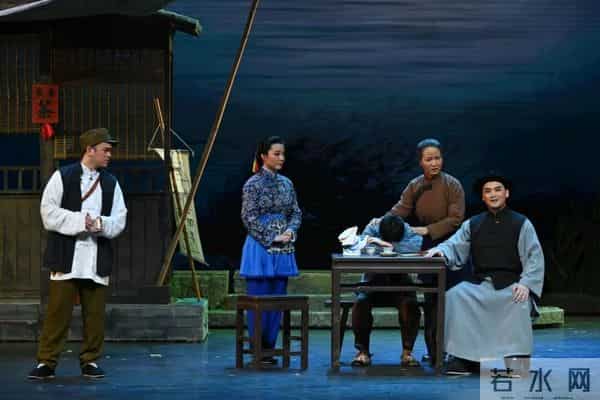 阿道夫小宇：大戏看北京文艺资讯丨话剧《鼓楼那些事儿》展老城岁月温情