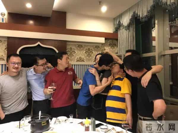 刘丰元:一顿价值数百万的天价饭局刷屏金融圈!还原方正“拉票”风波始末