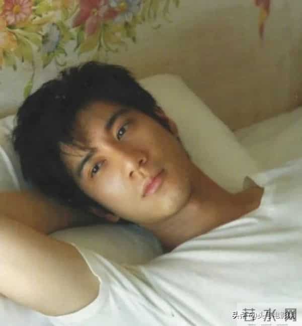 西春美智子:可笑!王力宏回应露马脚:4种方式称呼李靓蕾,说爱孩子却打错字