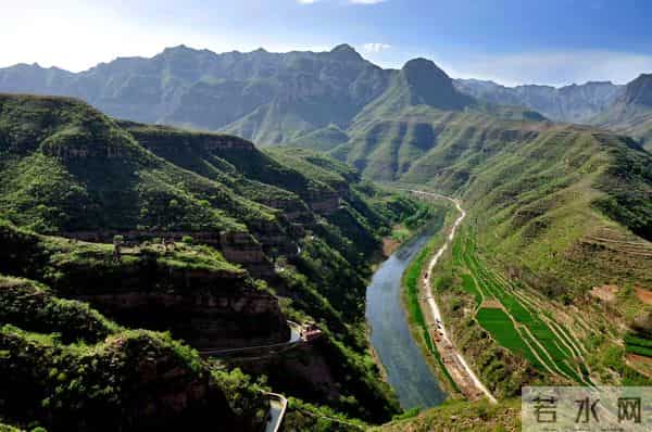 张歌:两会声音丨省政协委员张歌:以红旗渠精神为引领 打造中国水利工程科技馆