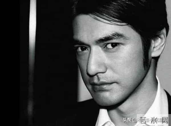 古巨基割双眼皮