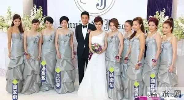 文颂娴车震:45岁文颂娴复出拍戏!曾和老公车内激吻20分钟,如今男方破产