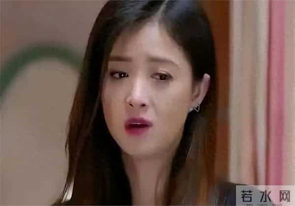 重庆艾薇儿:41岁的蒋欣在重庆炸街,瘦成排骨胸筷子腿仍凹凸有致有魅力