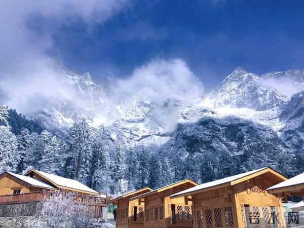 川西小环线:自驾川西小环线:经熊猫大道、四姑娘山、折多山,日程、住宿安排