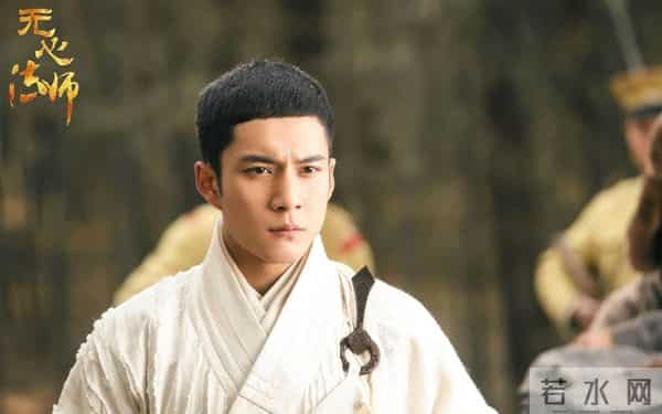 韩东君恋情：韩东君被曝新恋情！与神秘女子穿情侣装举止亲密，聚餐后一起回家