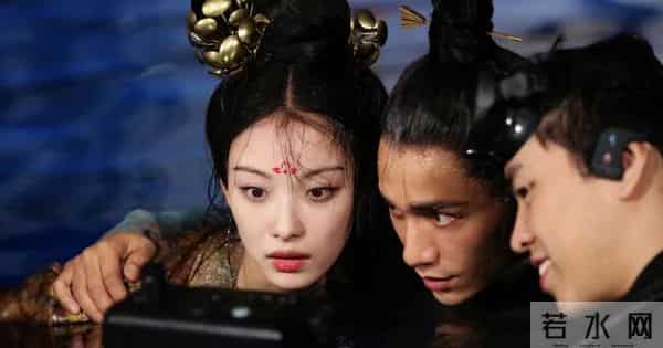 陈坤倪妮聚会互动