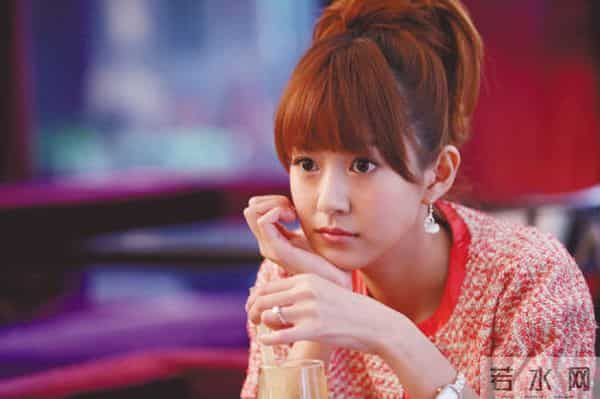 花珊珊：王岳伦恋上花珊珊，软饭男和精明女的较量，还是男人都爱女网红？