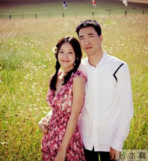 徐静蕾黄立行领证