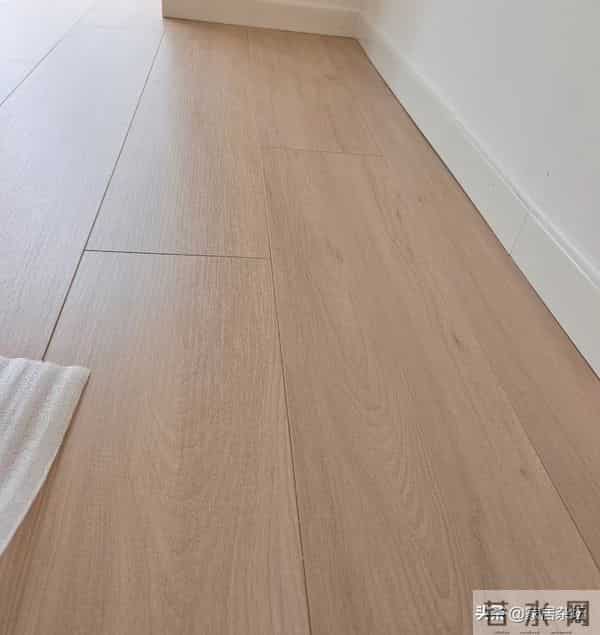 家装地面自流平