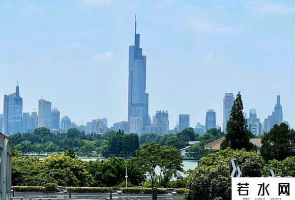 中国GDP20强：广州超3.1万亿，成都高居第7，南京远超长沙、青岛