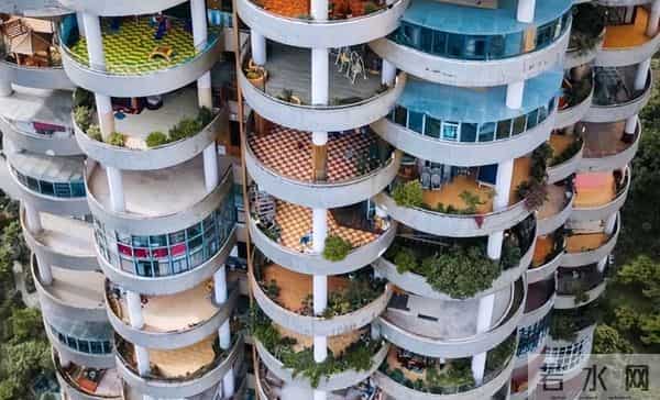 串串房最明显的特征