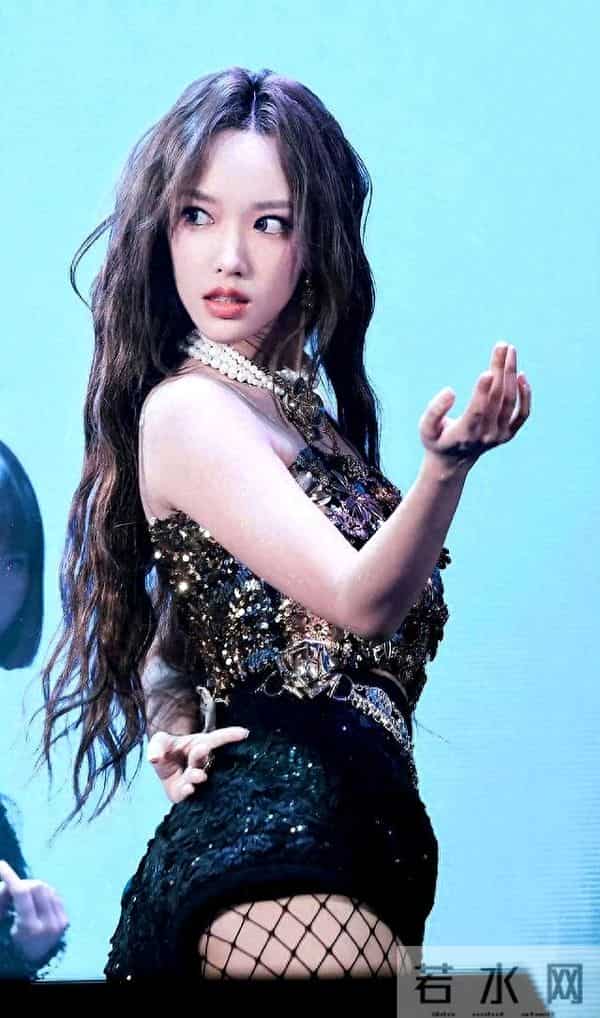 淘宝内衣真人秀