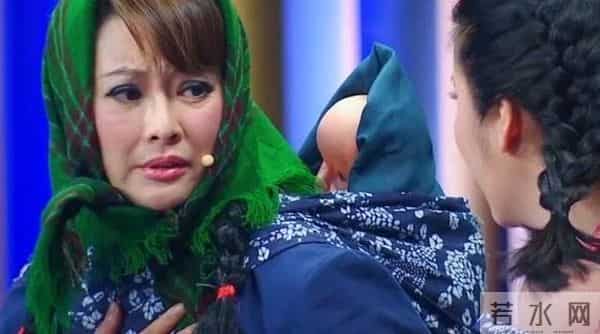 袁立华表奖:两度闪婚、撕遍半个娱乐圈,怼天怼地的袁立被前夫骂“不要脸”?