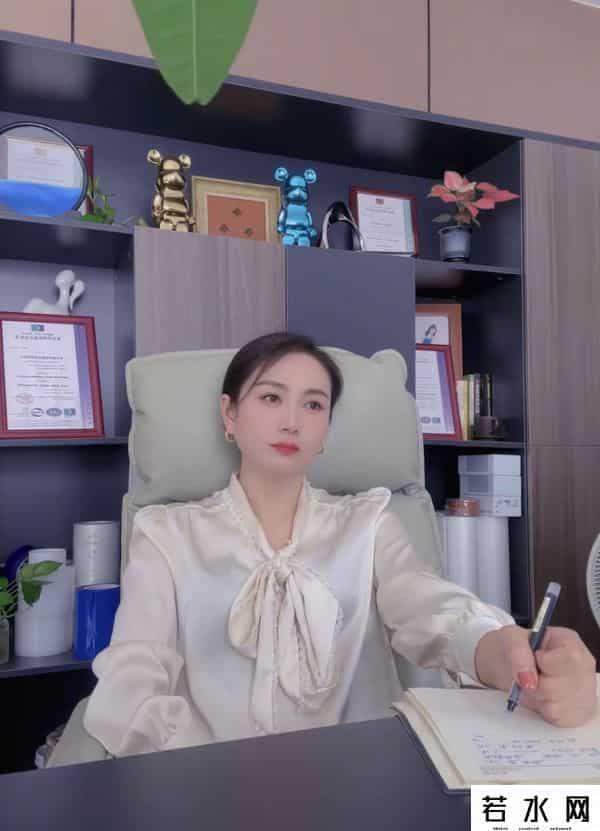 江苏一公司老板季晨阳去世，提新车没多久，女儿12岁，妻子很漂亮