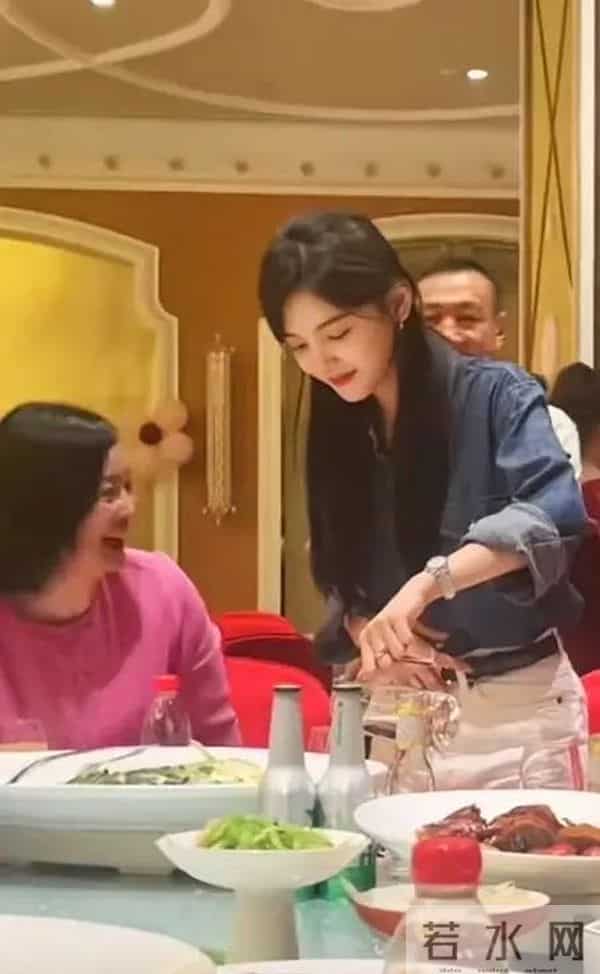 义乌陪嫁12亿新娘被扒