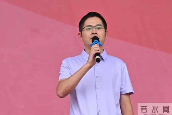 重庆11中:重庆十一中举办高2028届学子七天军训交出成长答卷