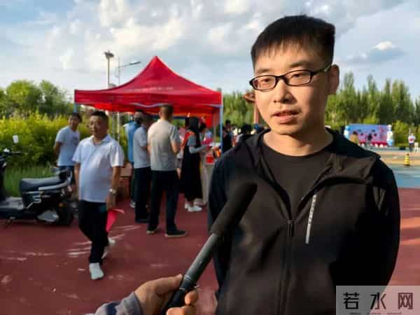 多伦交友：搭起鹊桥领婚恋新风 助青年职工寻爱成功